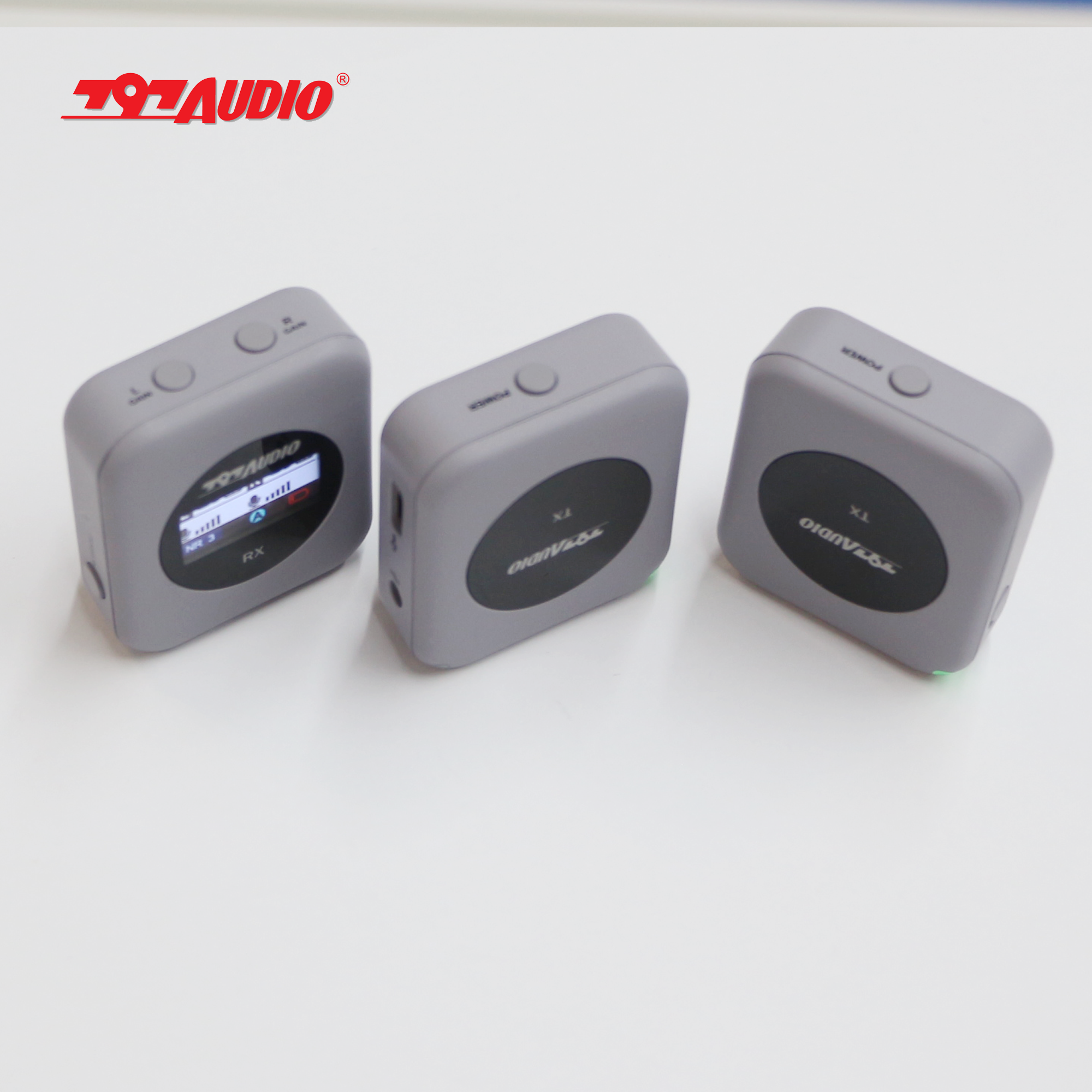 797Audio AWCR01 2.4G Wireless Microphone Dual Channel Wireless Handheld Microphone Plastic Radio & Tv Broadcasting Equipment