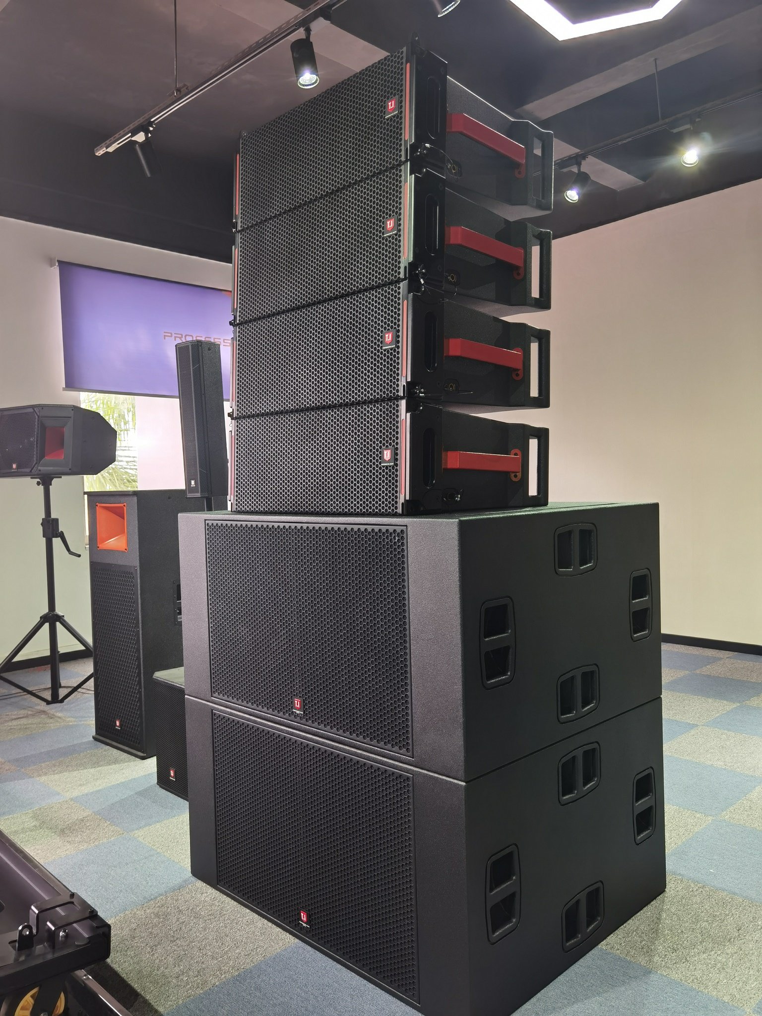 T.I Pro Audio Single 12 Inch 3-Way Line Array DJ Club Speaker Waterproof Outdoor Concert Sound System Passive Speaker for Sale