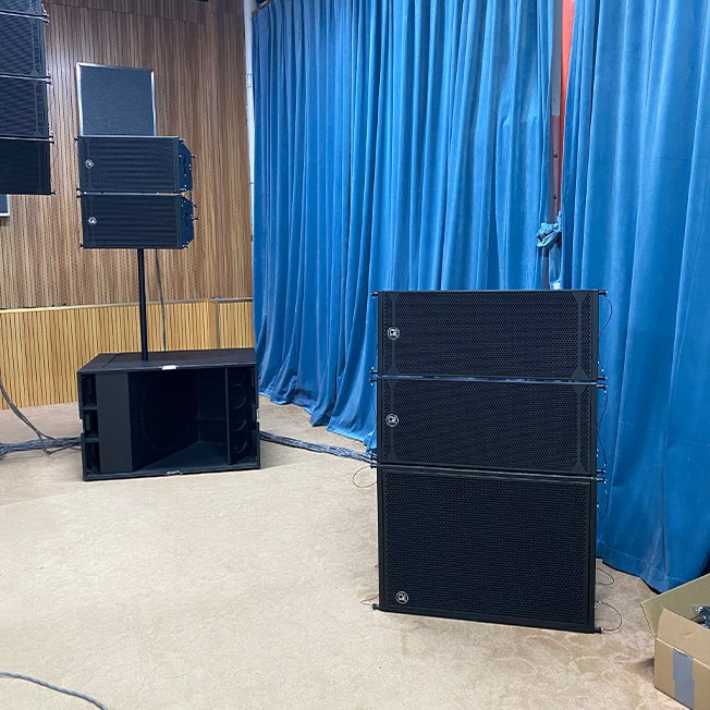 speaker subwoofer line array dual 10 inch and single 18 inch subwoofer Outdoor performance activities combined line array system