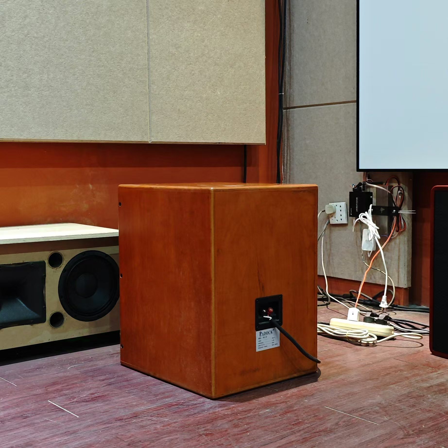 High Quality 12 Inch Professional Audio Box 300W Passive Speaker for Home Theater Family Cinema & KTV