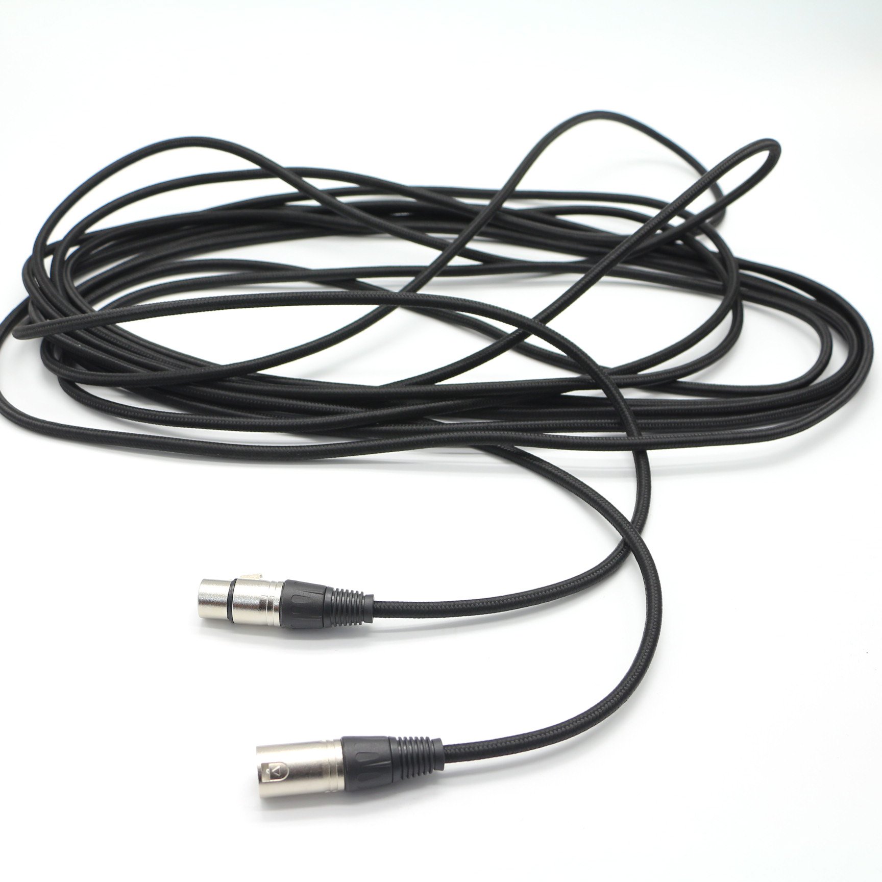 Premium Balanced Microphone Cable with 3-Pin XLR Male to Female Mic Speaker Cable with Black Color for Audio Equipment