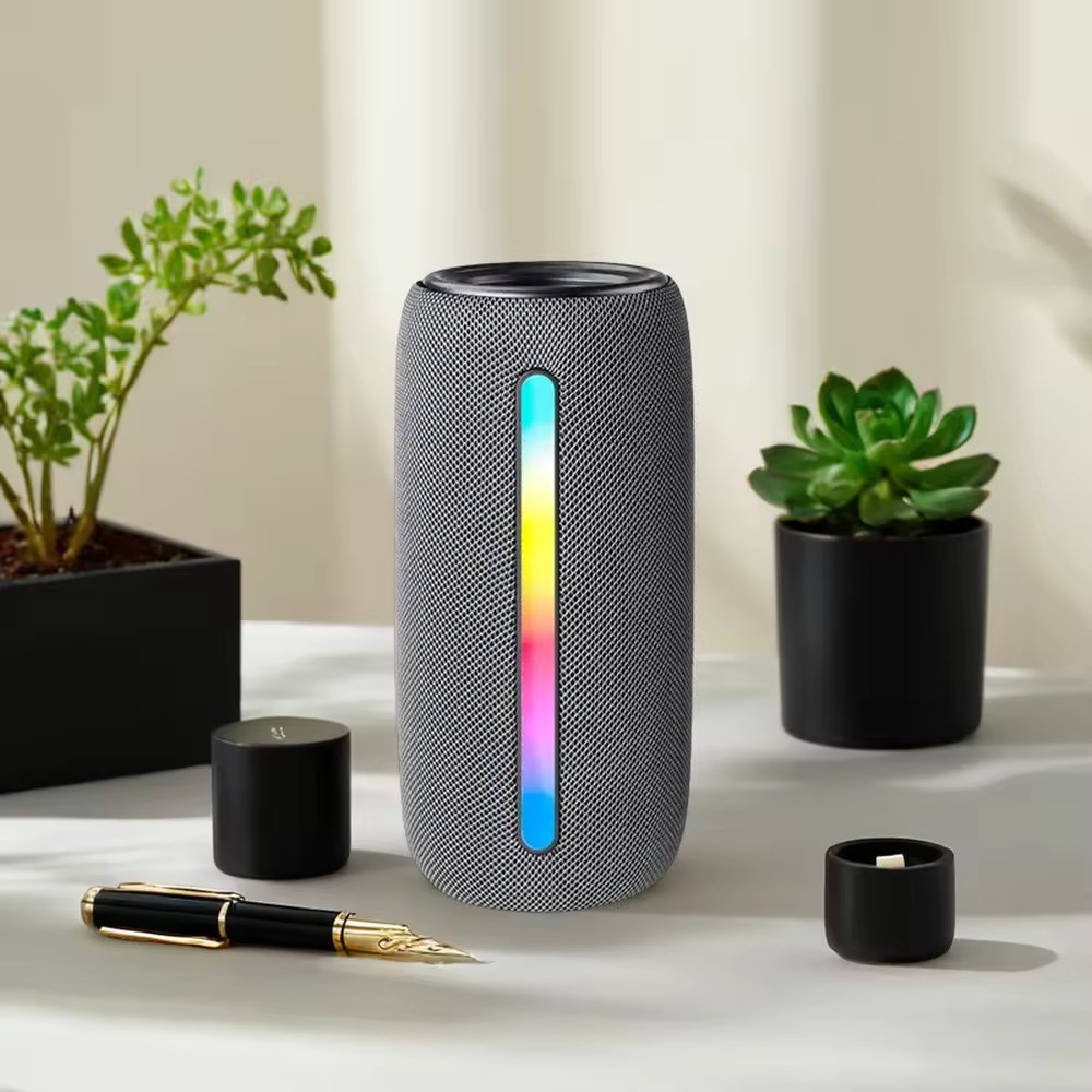 2024 Hot Selling Wireless Bass Boombox S480 Portable Plastic Sound Box With 10w Woofer Speaker For Theatre Parties Audio Via Aux