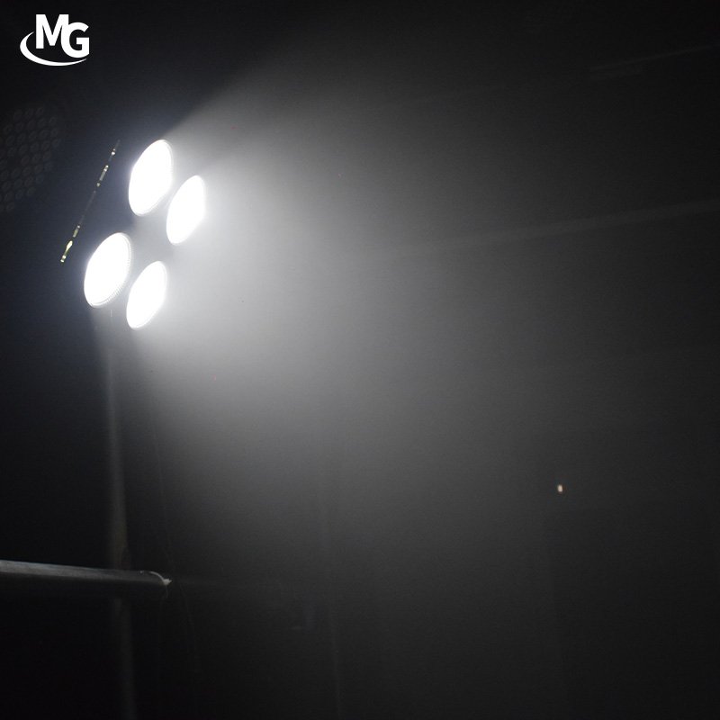 4x100W Stage Blinder Audience Light 400W DMX 512 COB LED Blinder Par Light