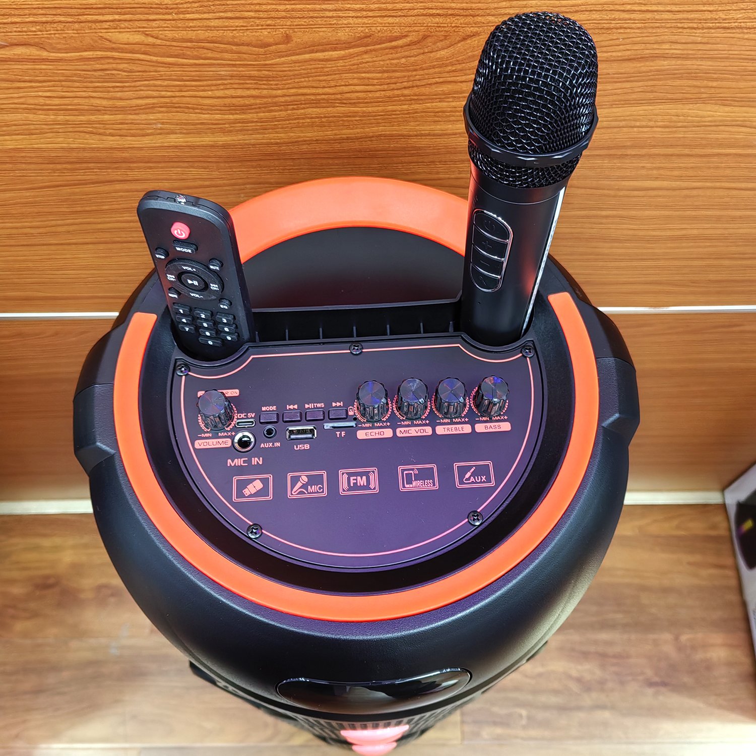 Three 8 inch Super bass wireless karaoke BT Speakers FM radio/AUX Portable RGB Light subwoofer active Outdoor DJ Party speaker