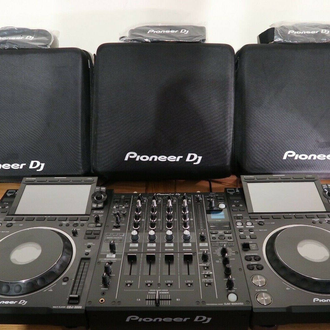Authentic Boxed CDJ-3000 Pro DJ Multi Player Digital Turntable CDJ3000