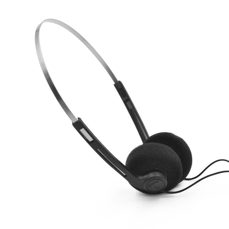 Wholesale Oem Versatile Wired Earphones Disposable Earbuds Cheap Earphone 3.5mm Wired Headphones for School Classroom Hospital