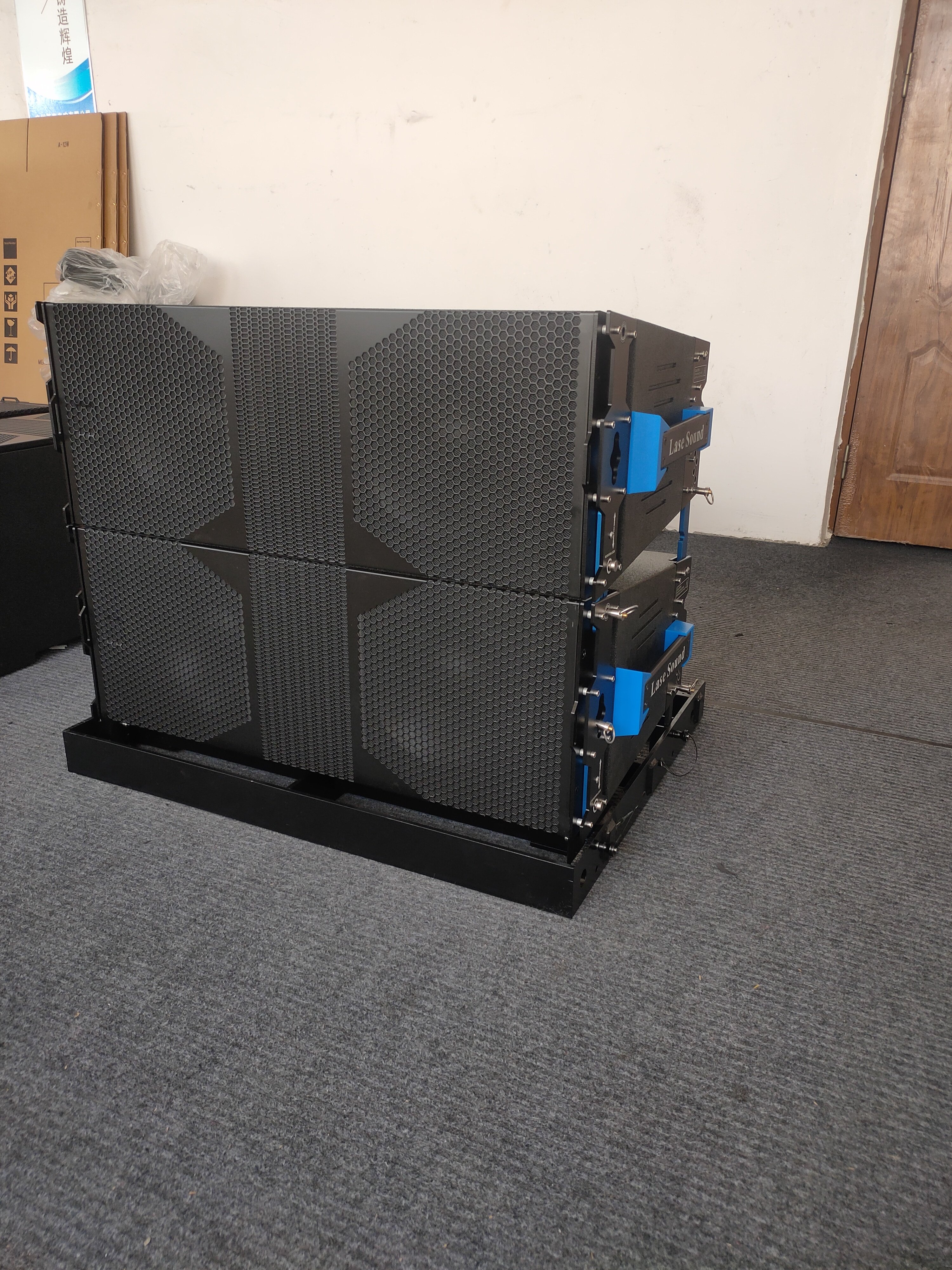 Powered 12 inch line array speaker large stage performance active dual 12 inch line array Professional audio video sound system