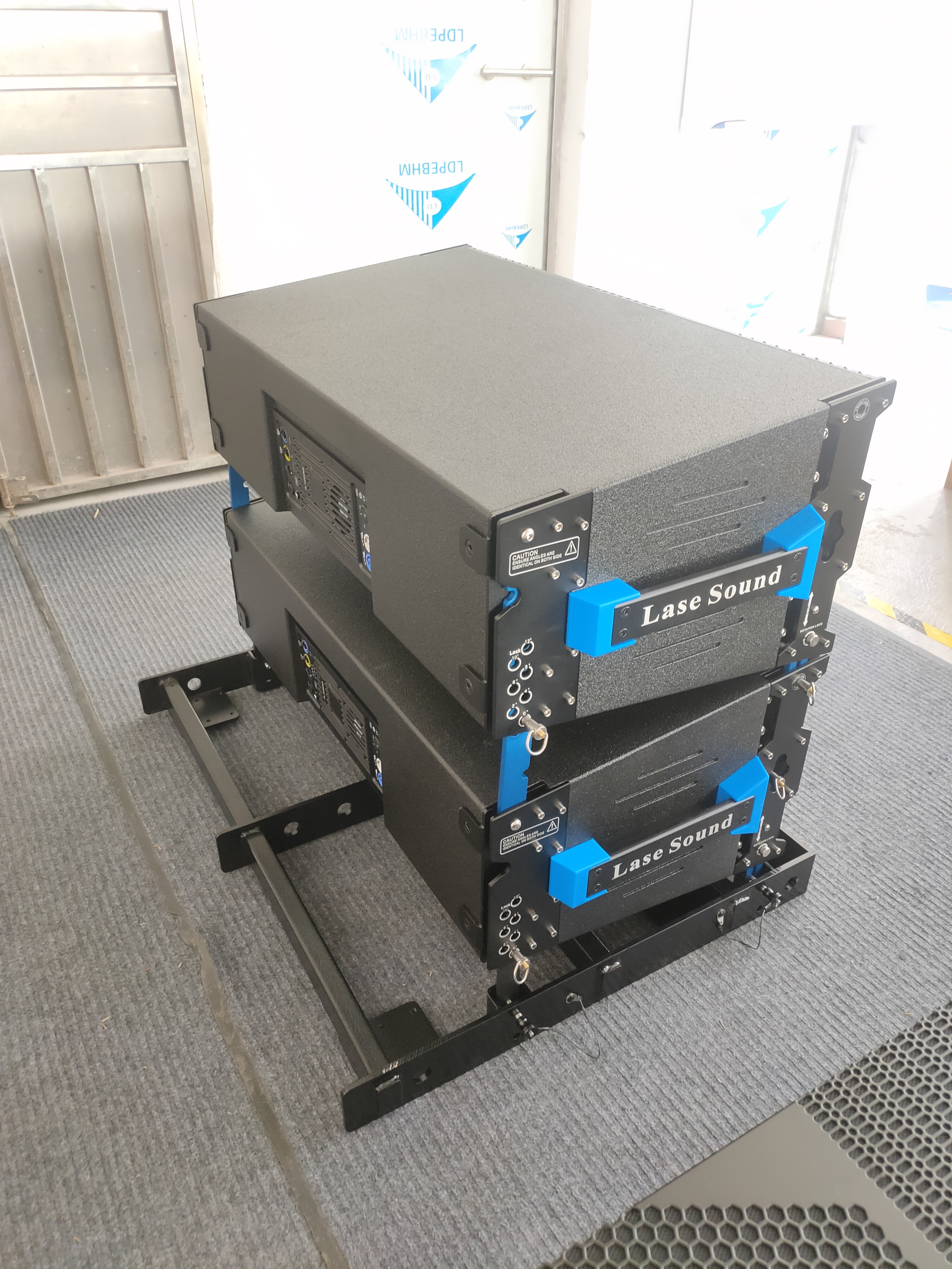 Powered 12 inch line array speaker large stage performance active dual 12 inch line array Professional audio video sound system
