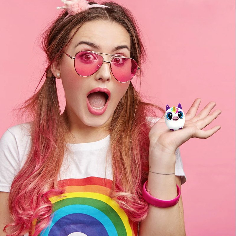 High Quality Sound Small Size TWS Handsfree Selfie Amplifier Speaker Box Cute Portable Mini Bluetooth Speaker Horn