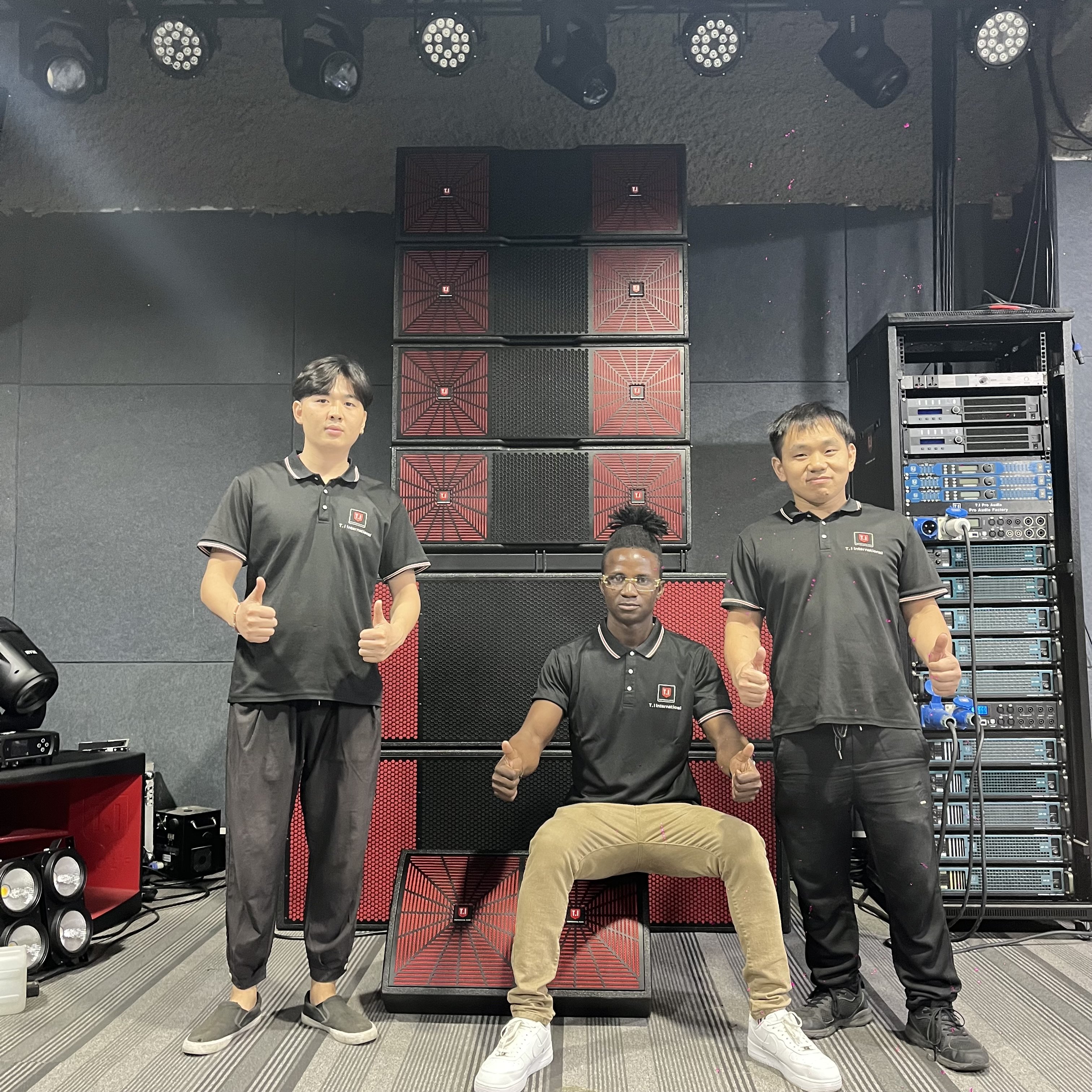 Newly Designed 1200W Powerful Outdoor Sound System New Twin 12-Inch Three-Wire Array Speaker with 21\" Subwoofer and 1200W Bass
