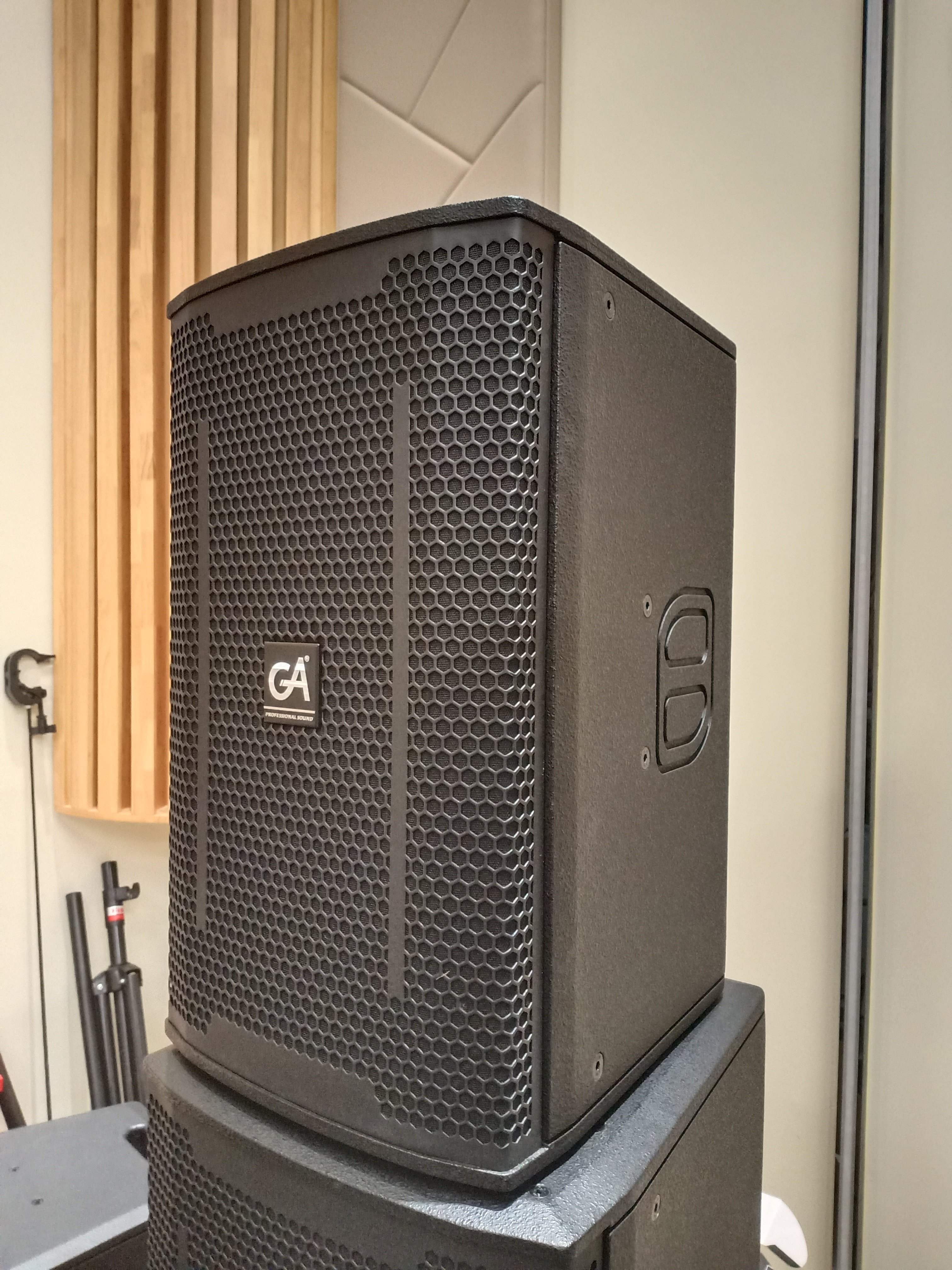 Professional Sound Pro Audio Equipment Single 15 Inch Multi-functional Speaker