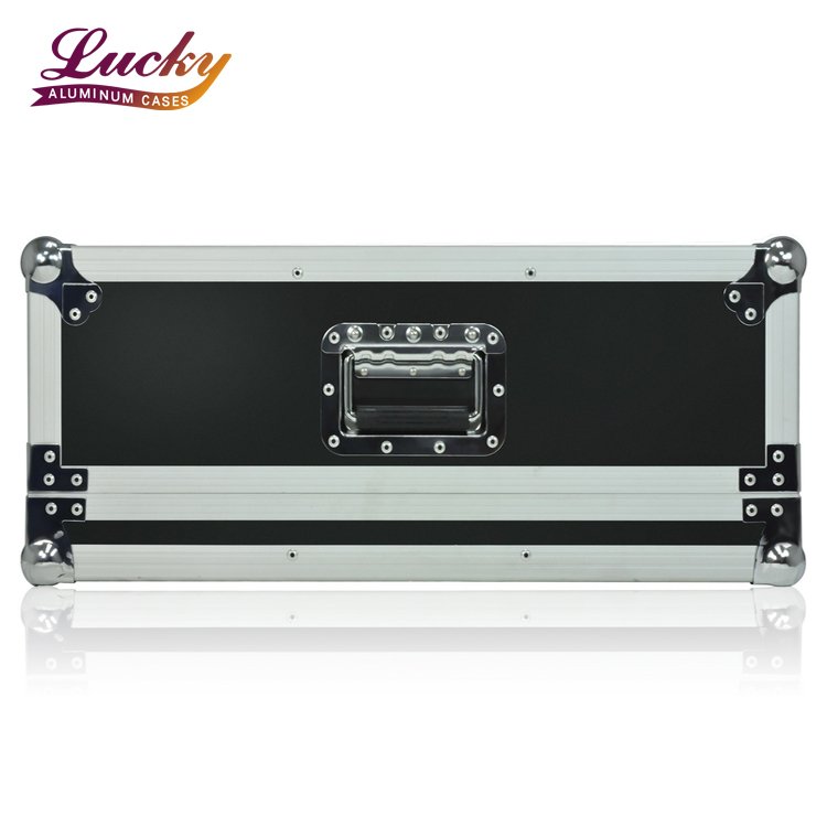 RX32 32-channel Digital Mixer Package Aluminum Case