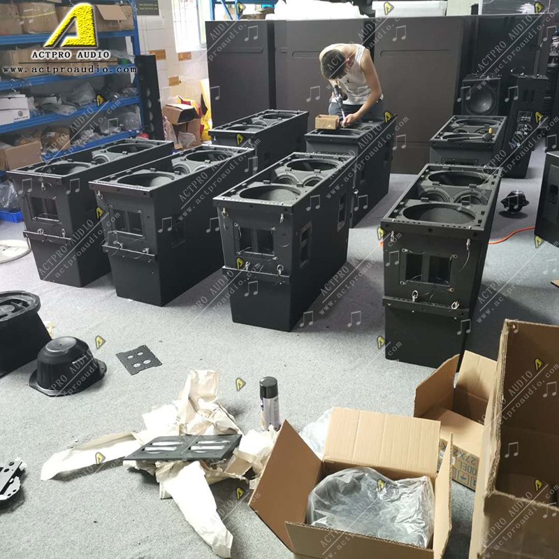 Professional sound equipment VT 4888 VT4889 line array speaker dual 12 inch 15 inch three way line array system loudspeaker