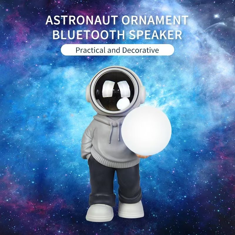SHKL Wholesale Portable Wireless Speaker Astronaut Spaceman Sound Chip Music Kids Studio Light Smart Gaming Party Outdoor Sport