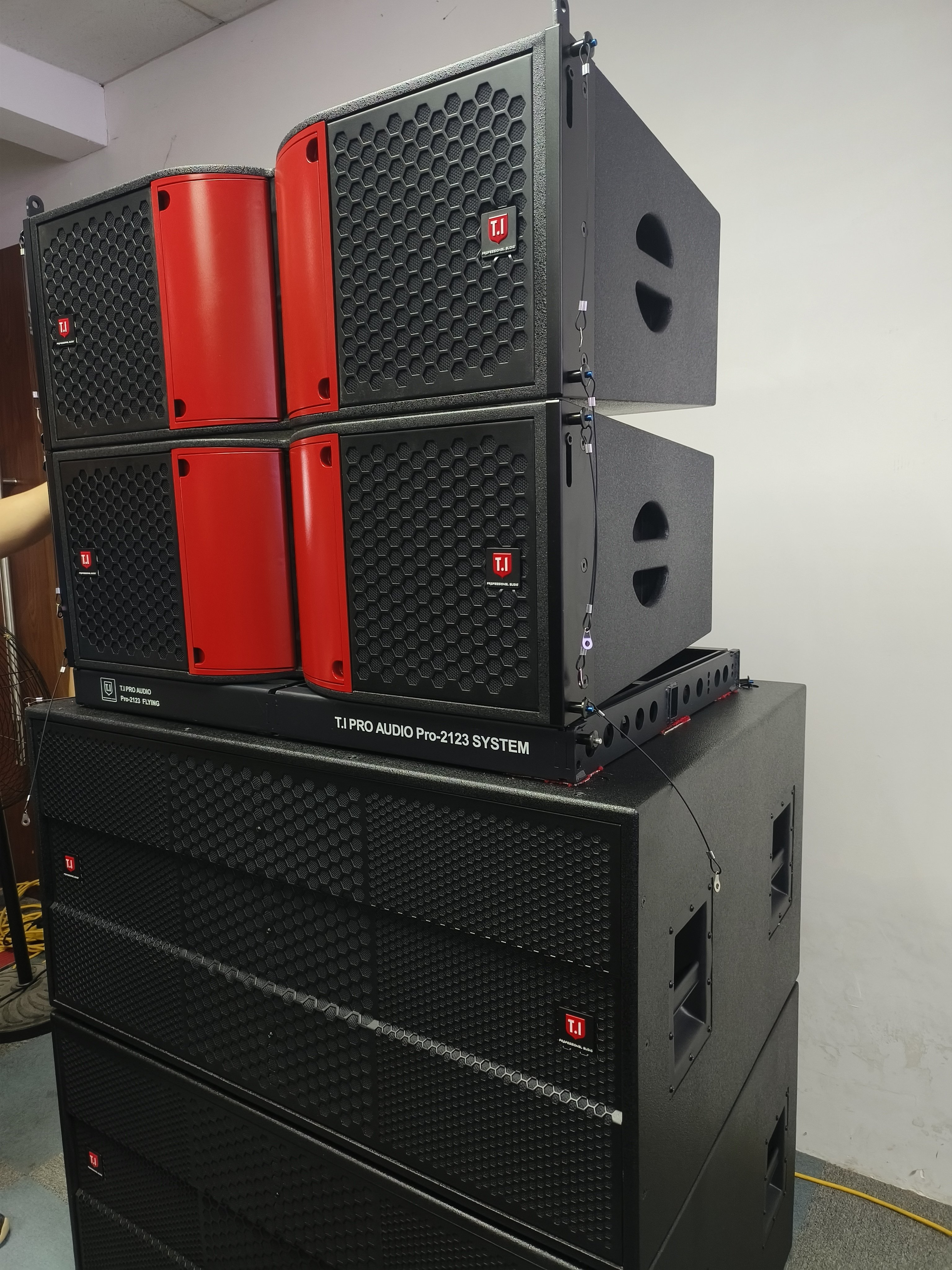 Pro-2123 professional audio line array dual 12 inch two way sound equipment dj powered array speakers