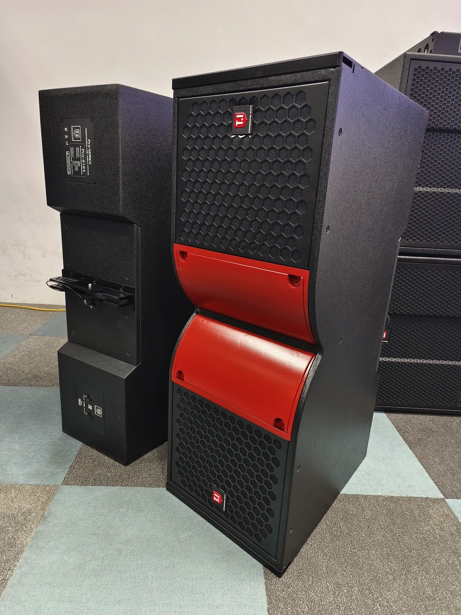 Pro-2123 professional audio line array dual 12 inch two way sound equipment dj powered array speakers