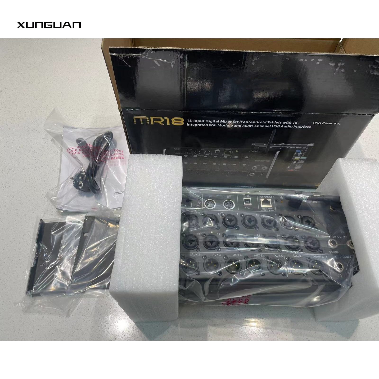 MR12/MR18 with a Fan New Version 12/18 channel Digital Audio Console Mixer 12-Bus Integrated WiFi Module/USB Stereo Recorder