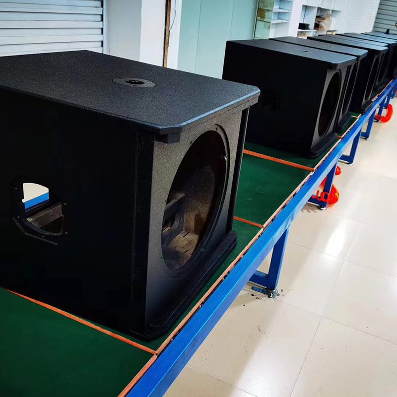 Outdoor event large-scale performance professional speakers audio centre amplified line array