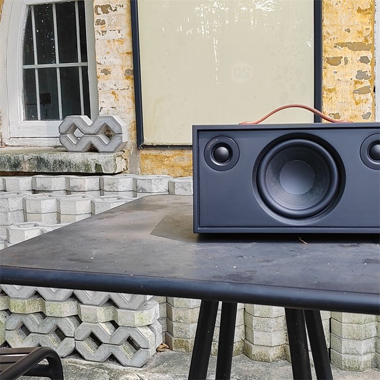Chordio HD Stereo Sound Dual Mic Wireless Speaker Indoor Outdoor Bluetooth Audio Sound Equipment