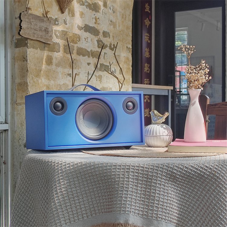 Chordio HD Stereo Sound Dual Mic Wireless Speaker Indoor Outdoor Bluetooth Audio Sound Equipment