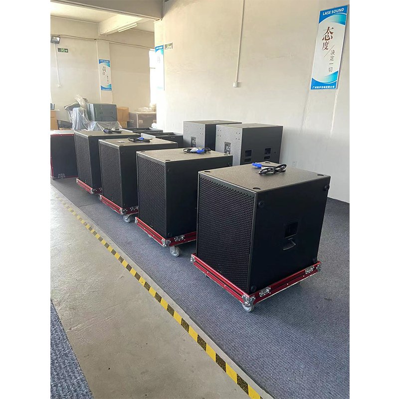 Big bass SUBWOOFER Single 18" subwoofer 800W bass power subwoofer DJ Sound box for show wedding church