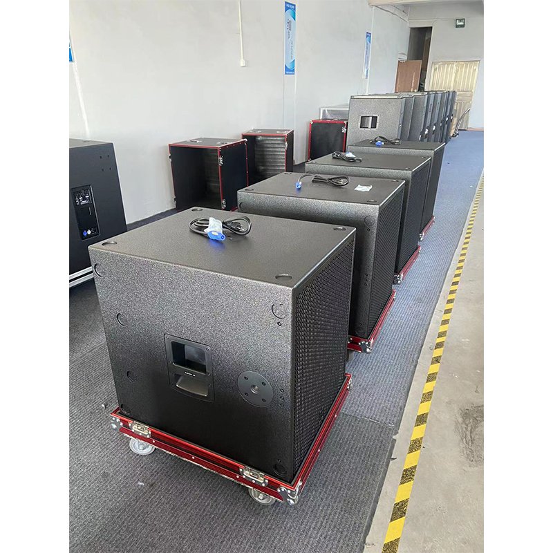 Big bass SUBWOOFER Single 18" subwoofer 800W bass power subwoofer DJ Sound box for show wedding church
