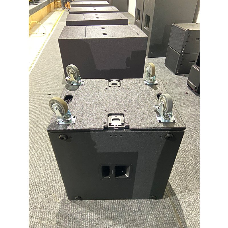 Big bass SUBWOOFER Single 18" subwoofer 800W bass power subwoofer DJ Sound box for show wedding church
