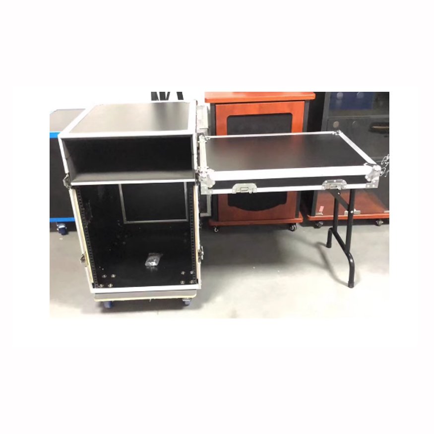16U Amplifier Flight Case With Control Desk