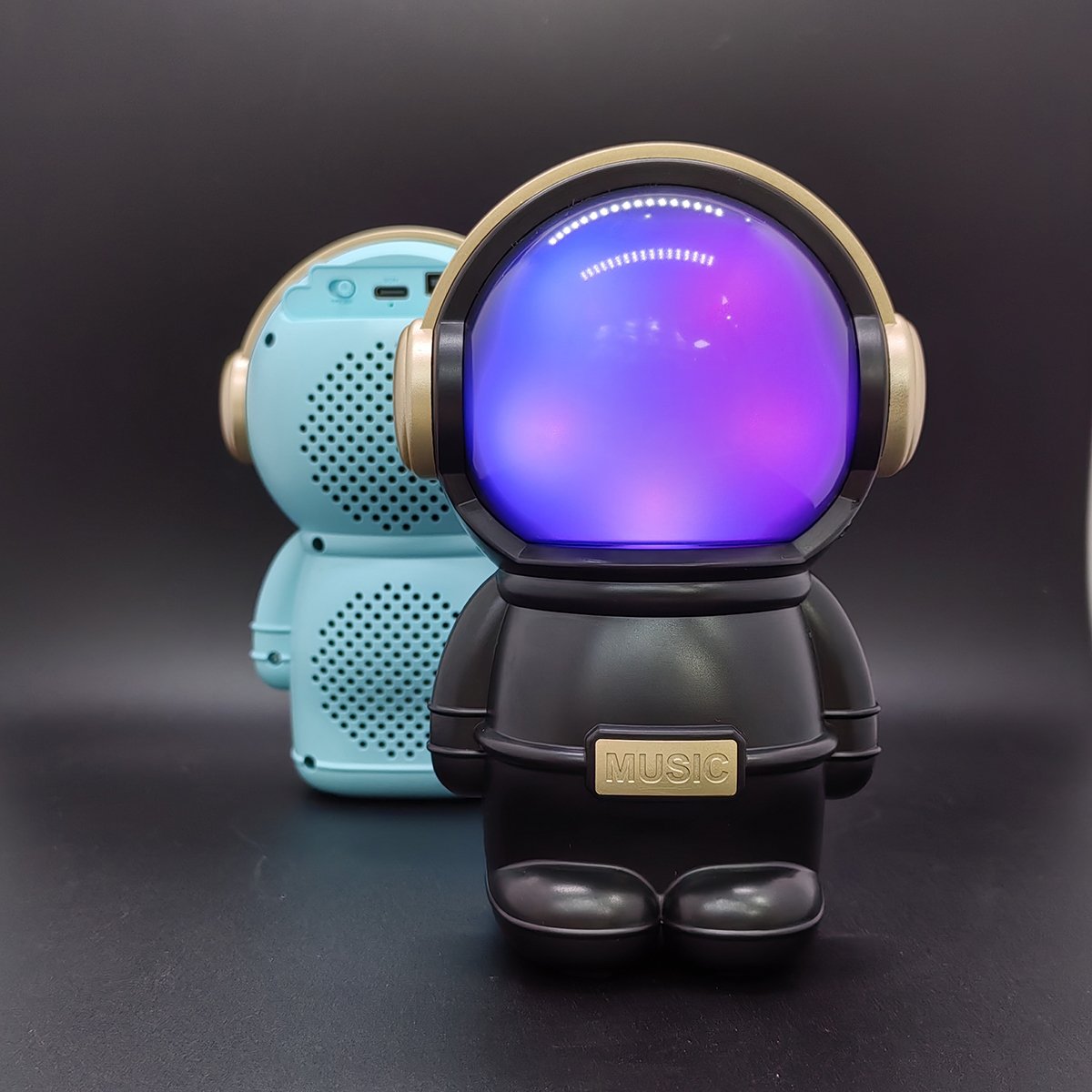 X808 Wireless Blue-tooth Cute Astronaut Mini Speaker Active TWS Stereo Bass LED Light BT Music Box Toy Gift Speaker for Children