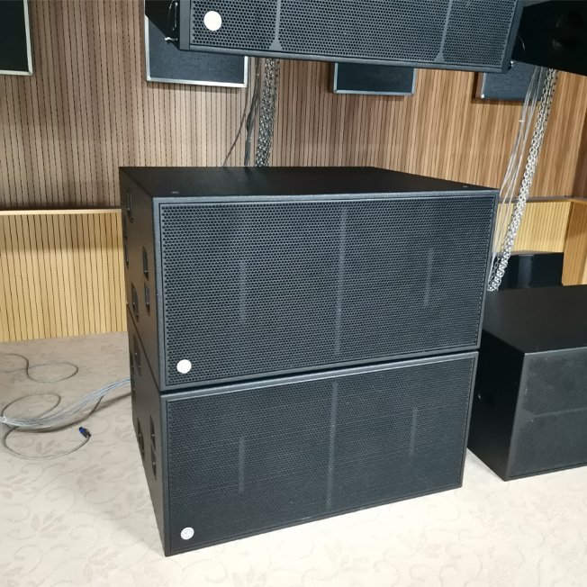 Professional Concert Stage Speakers Dual 18 inch Audio Sound Equipment Powerful Sub-bass System