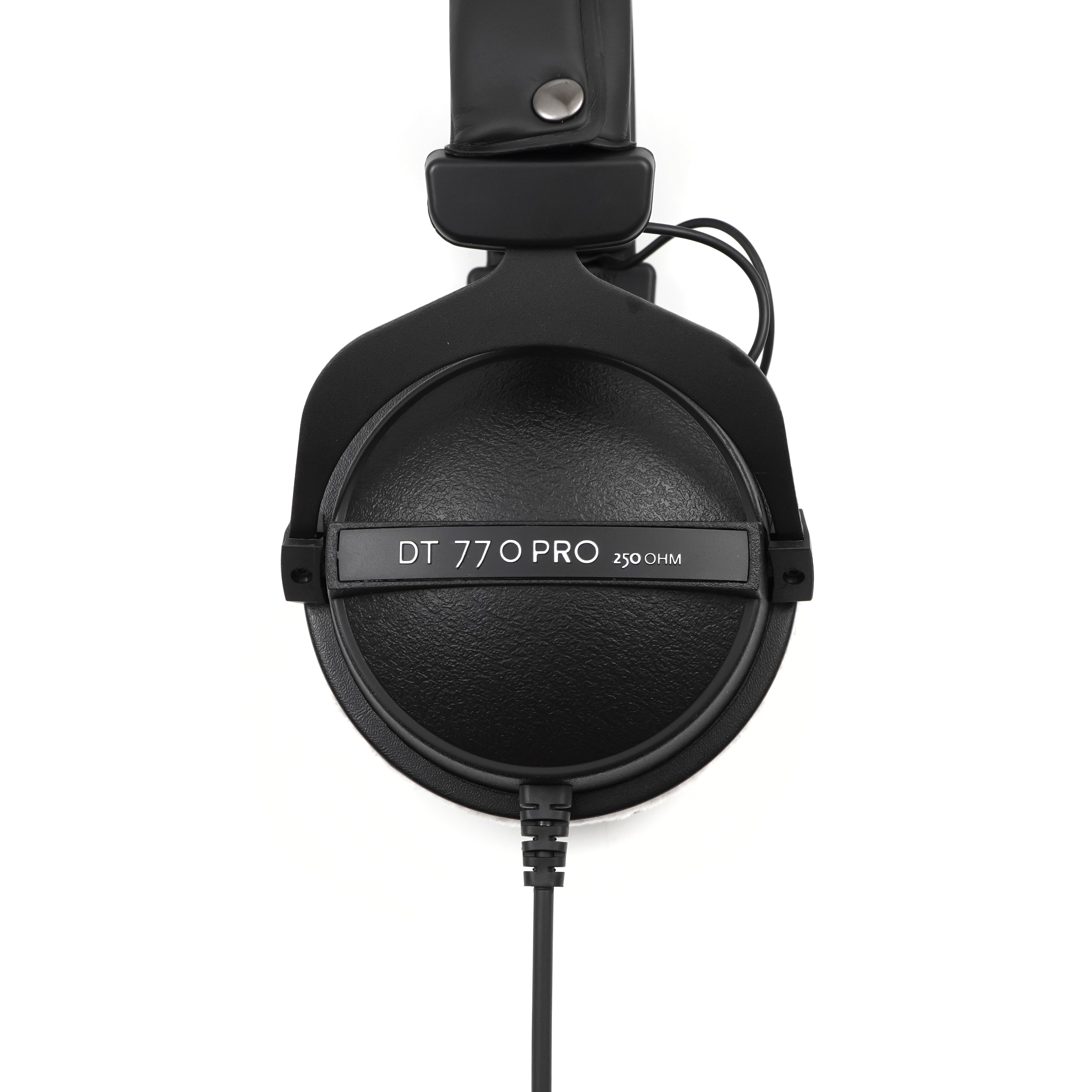 DT 770 Professional Monitoring Earphones Wired Stereo Earphones Computer Mixing DJ Recording Room Equipment DT770 PRO