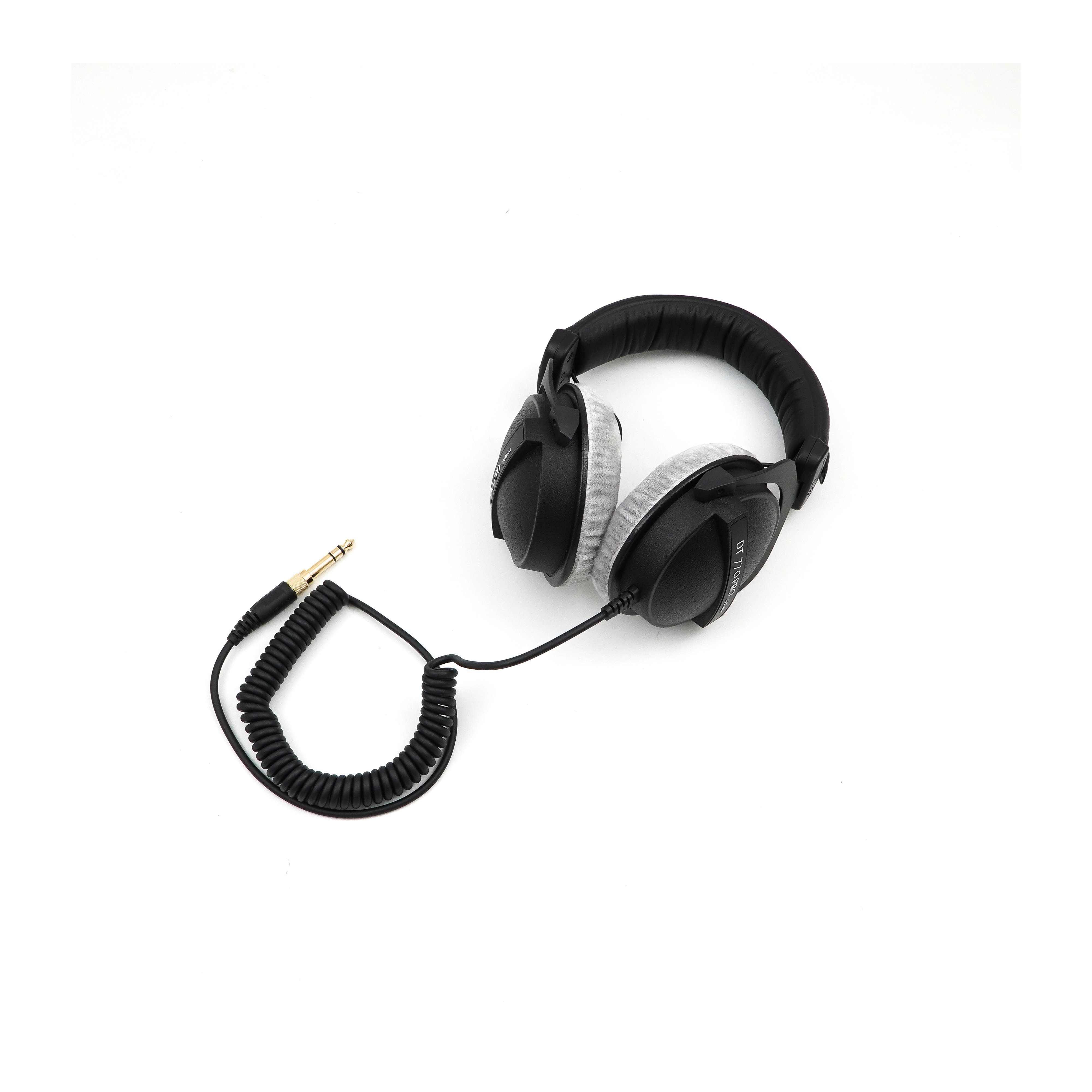 DT 770 Professional Monitoring Earphones Wired Stereo Earphones Computer Mixing DJ Recording Room Equipment DT770 PRO