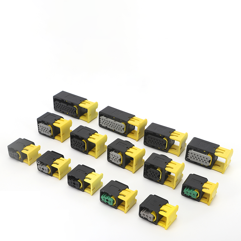 Waterproof automotive wire connectors electrical plug connectors terminal cable connector