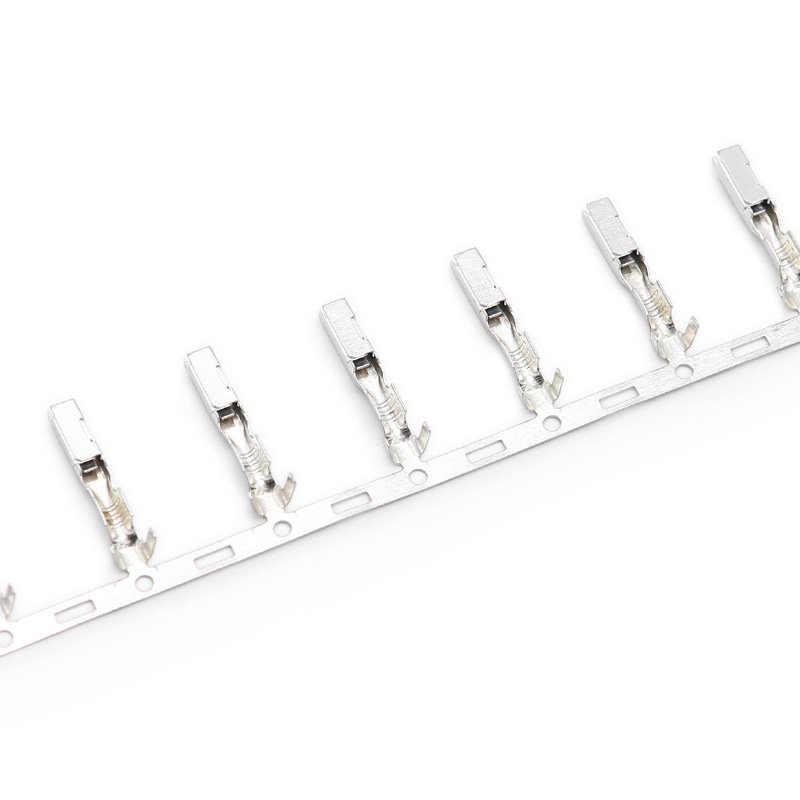 High Quality Automotive Female Terminal Connector truck battery terminal Wire Harness Electrical Battery Terminals 8100-1427