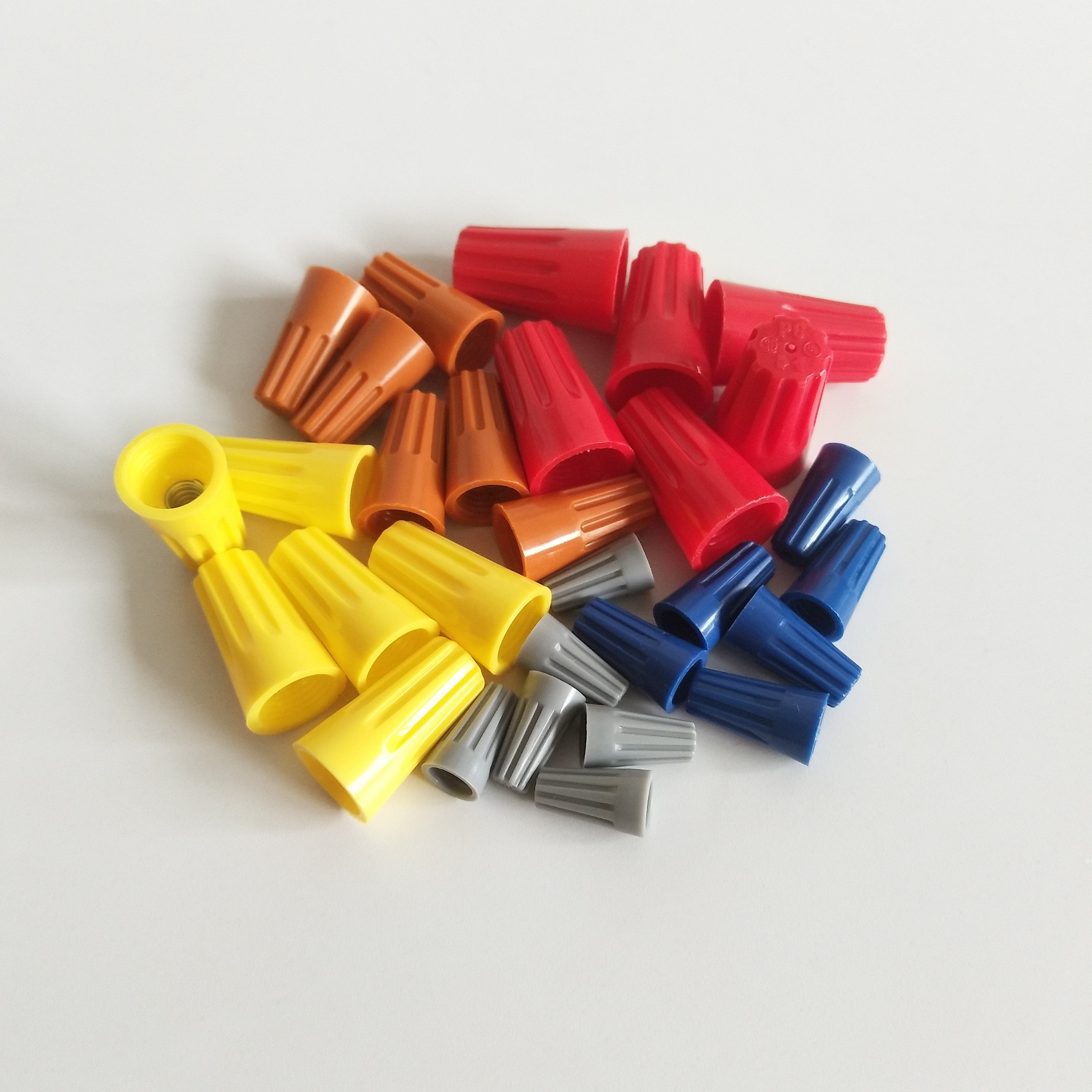 Heavy Power Brand Electrical Screw On In Wire Connector Nut P1 P2 P3 P4 P6 Cable Twist Wiring Crimping End Cap Terminals Block