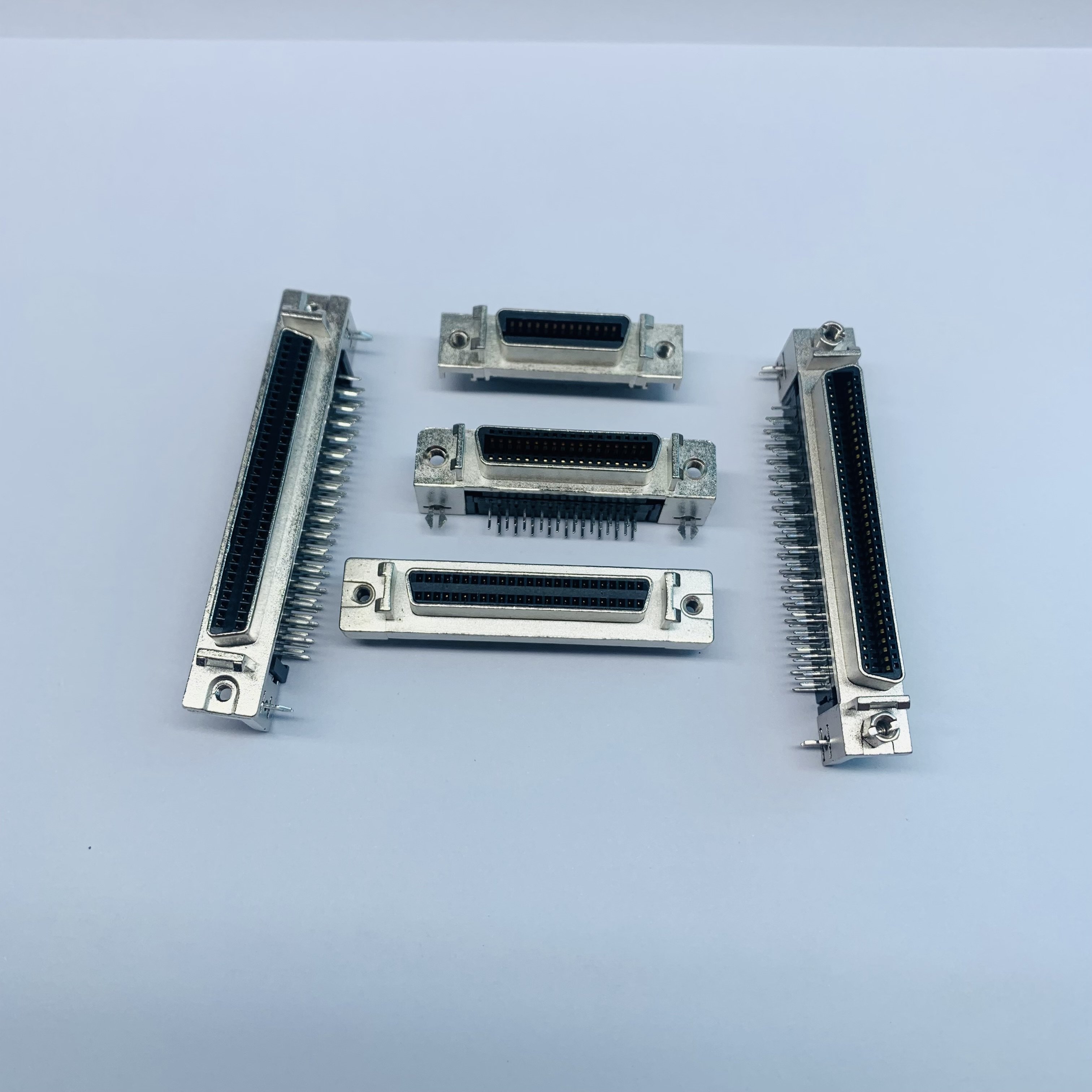 Custom 68-Pin SCSI Male Servo Connector 1.27mm Pitch Mini D Ribbon Connector Crimp Cable Type D-Sub Connectors