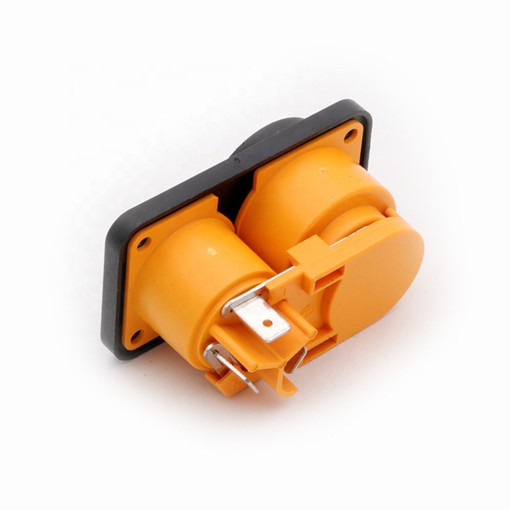 NAC3PX Appliance Inlet-Outlet Combination Powercon Chassis Socket Connector LED Stage Lighting Power Connector for Power Supply