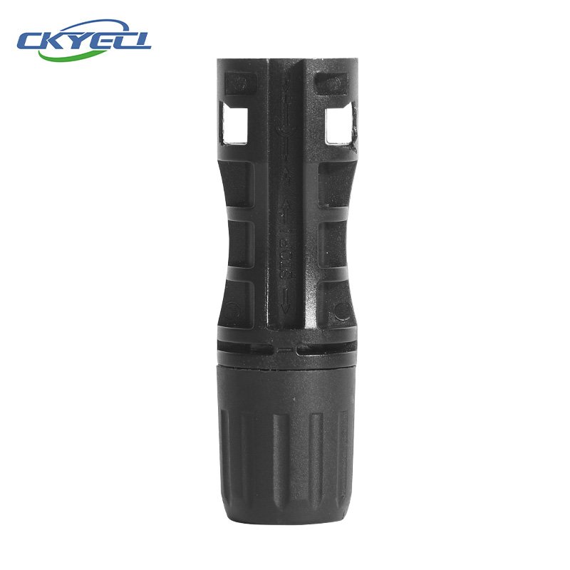 KYMC high quality Pv PLUG Connector 1500v Dc Connecting To Inverter 4 Photovoltaic connector 1000V 30A