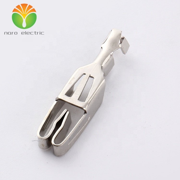 AMP 530517-2 connector terminal AMP530521-6 housing