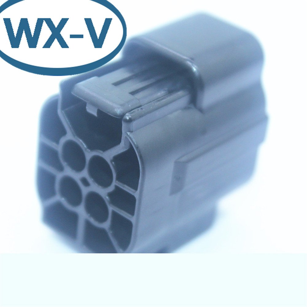 (Electronic Components) usd0.33 automotive connector china 368123-5
