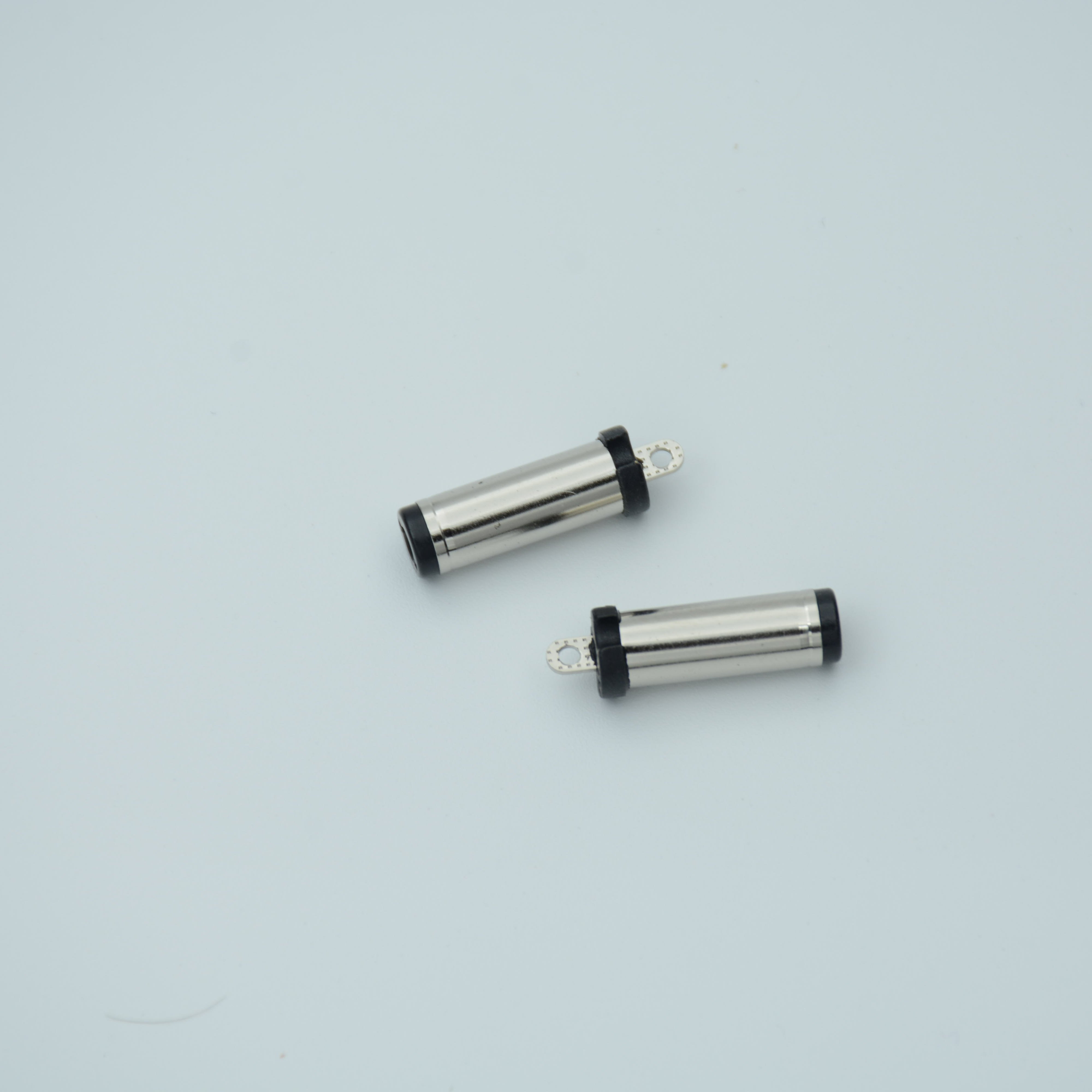 Hot Selling And Good Quality,5521tv5.5*2.1mm 5525 Nickel Plated Black Plastic Male Audio Dc Power Plug Jack Connector