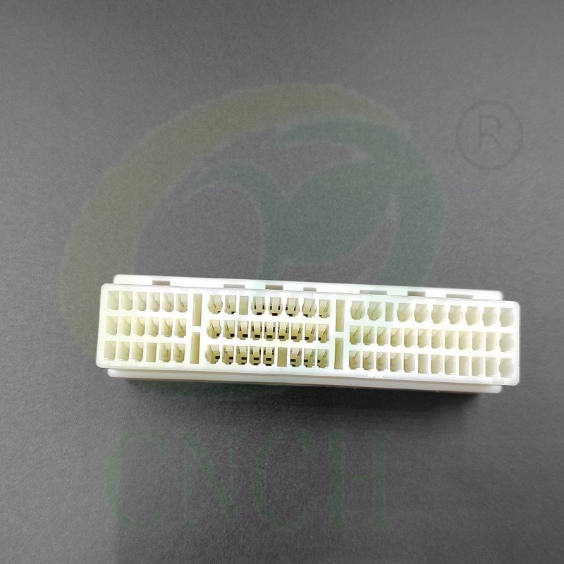 Automotive Electric Parts 72 Pins Connector for K Series FT450 Jumper Harness