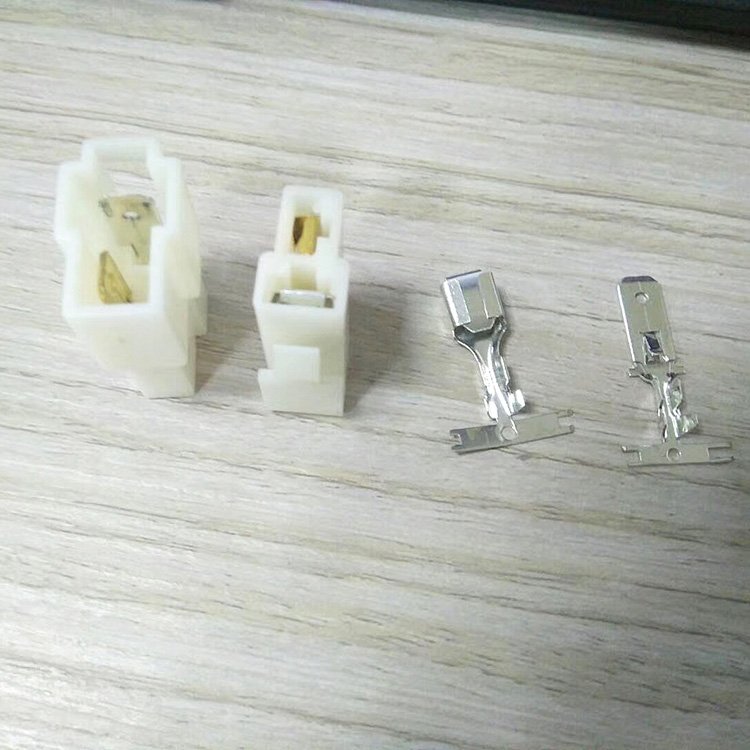 Automotive Waterproof Electrical Quick Disconnect Wire Splice Deutsche Deutsch Dt Series Car Terminal Connector 2P