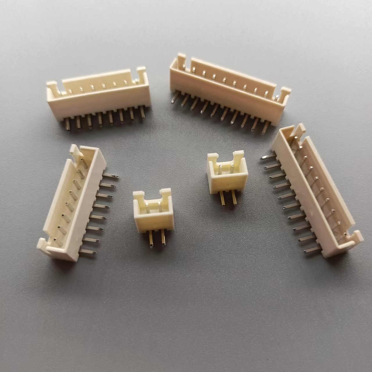 2-pin socket connector