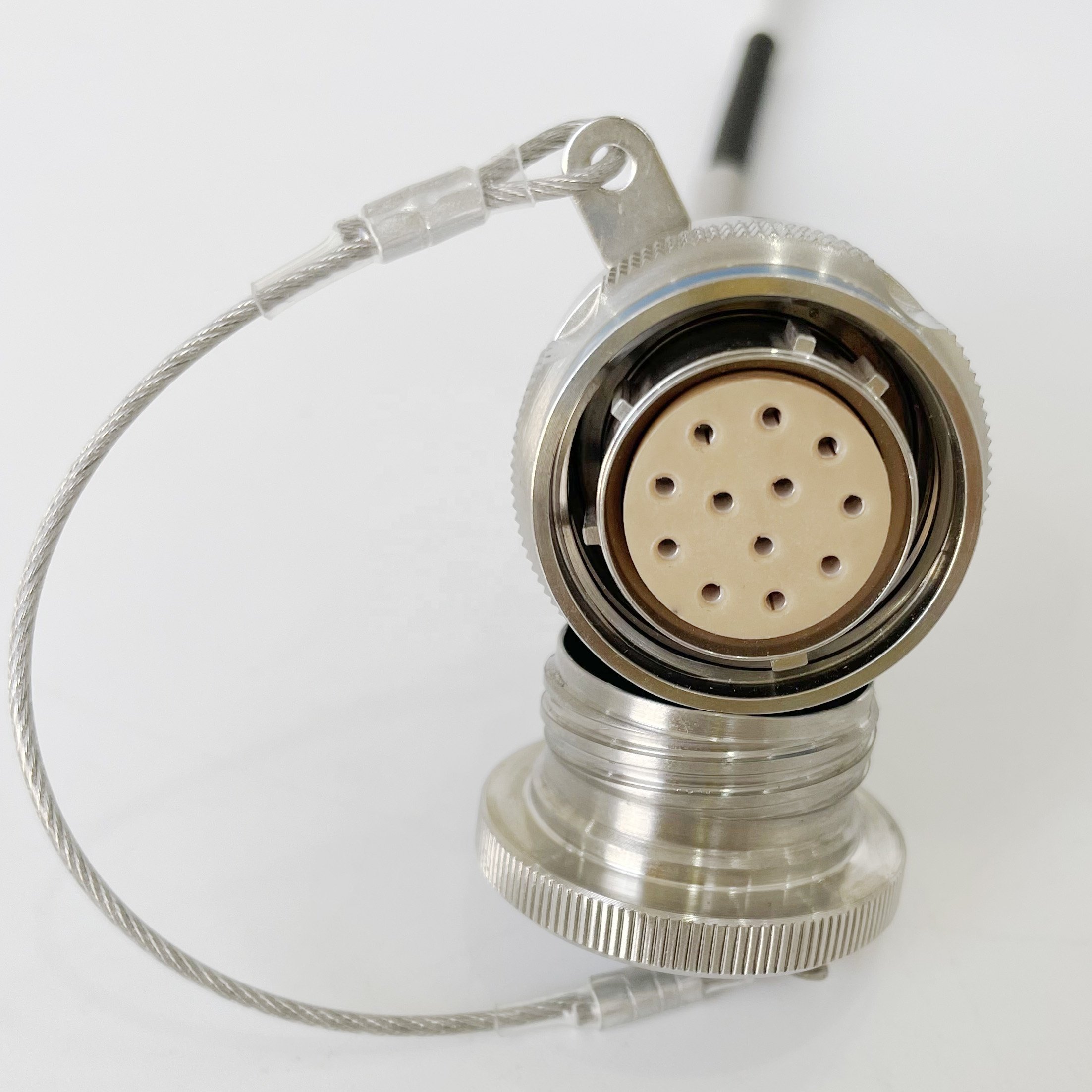 D38999/26KD12B1N GJB599 /20KD12A1N Series IP67 waterproof connectors fiber optic cable Assembly