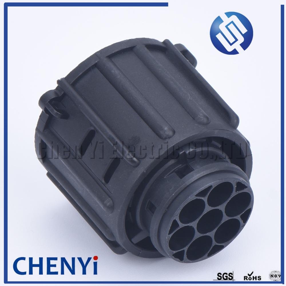 7 pin circular car waterproof auto connector sensor plug temp resistance car connector with tail L-shaped