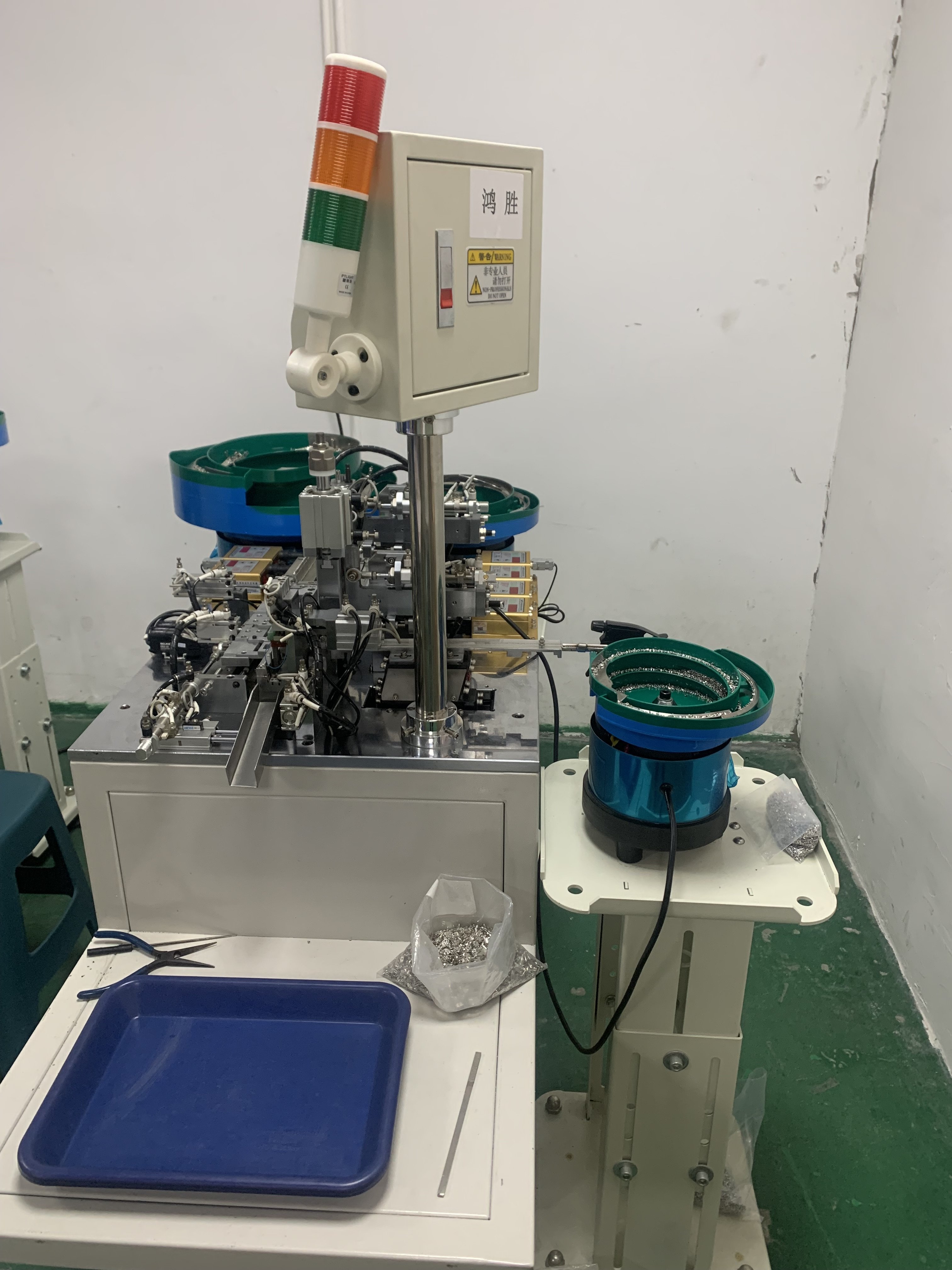 Customized Dr Double Layer D-Sub 9 Pin Connector Male To Male Riveting Screw DB9 Connector Pbt Dual Port