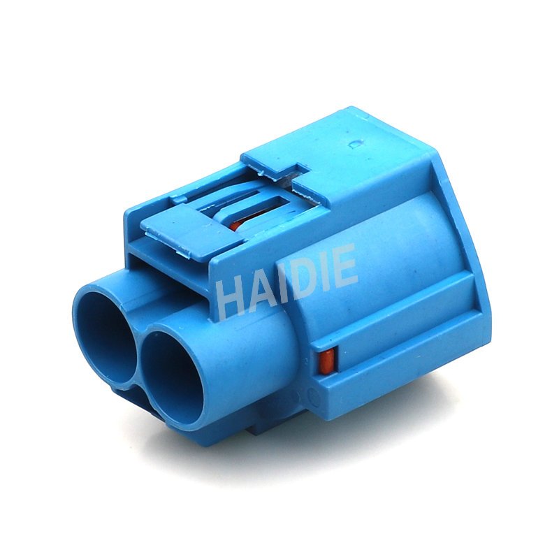 4 pin female waterproof automotive wire harness connector 7283-8497-90