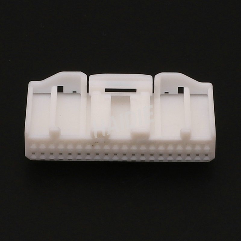 40 pin female electrical automotive wire harness connector 1318389-1