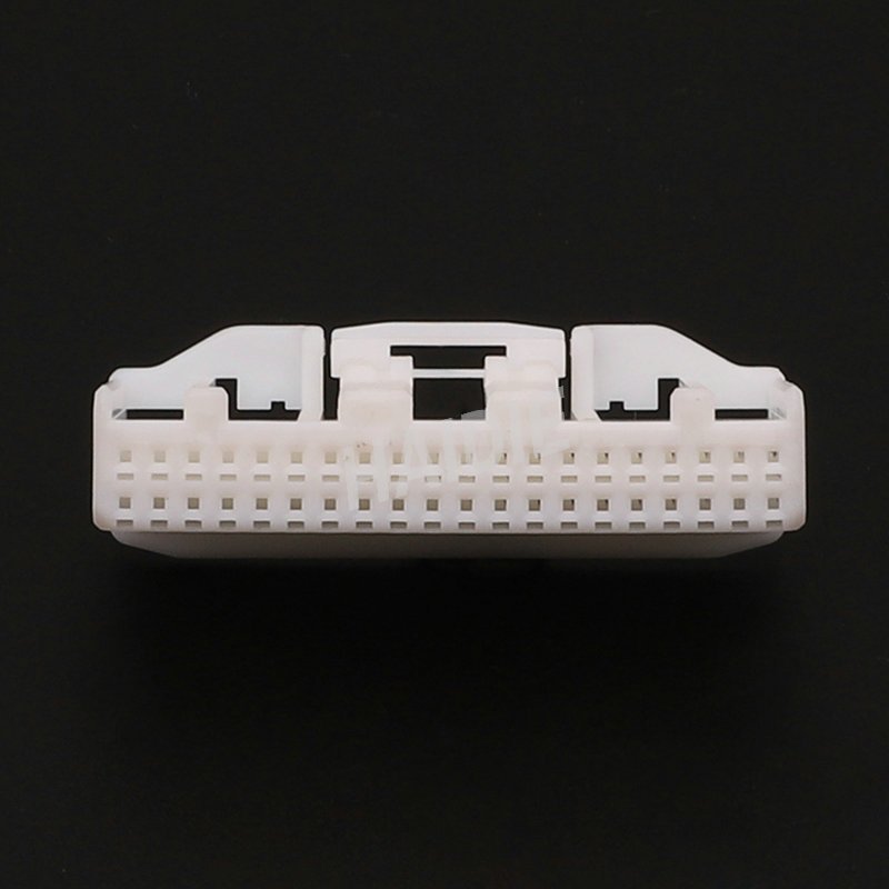 40 pin female electrical automotive wire harness connector 1318389-1